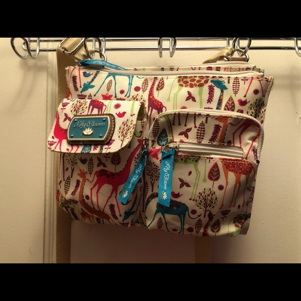 Lilly Bloom giraffe purse
